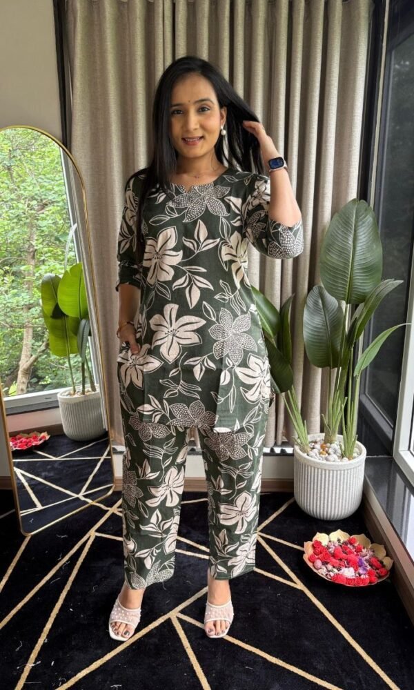 Ikkath Printed Short-top Co ords - Dark Green